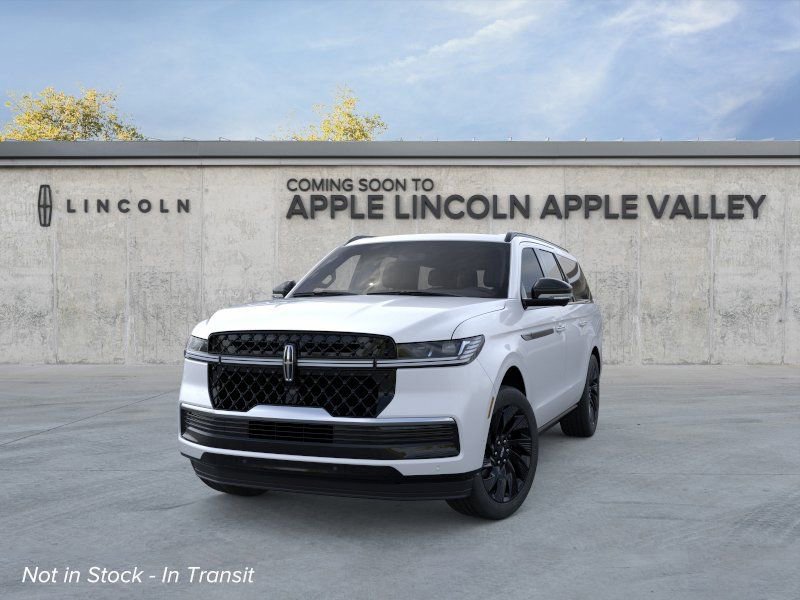 New 2026 Lincoln Navigator L Reserve AWD/4WD image 2
