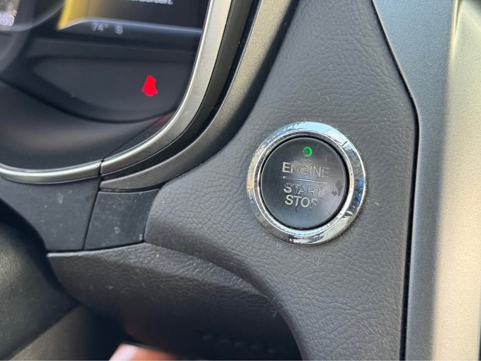 Used 2014 Ford Fusion Titanium image 9