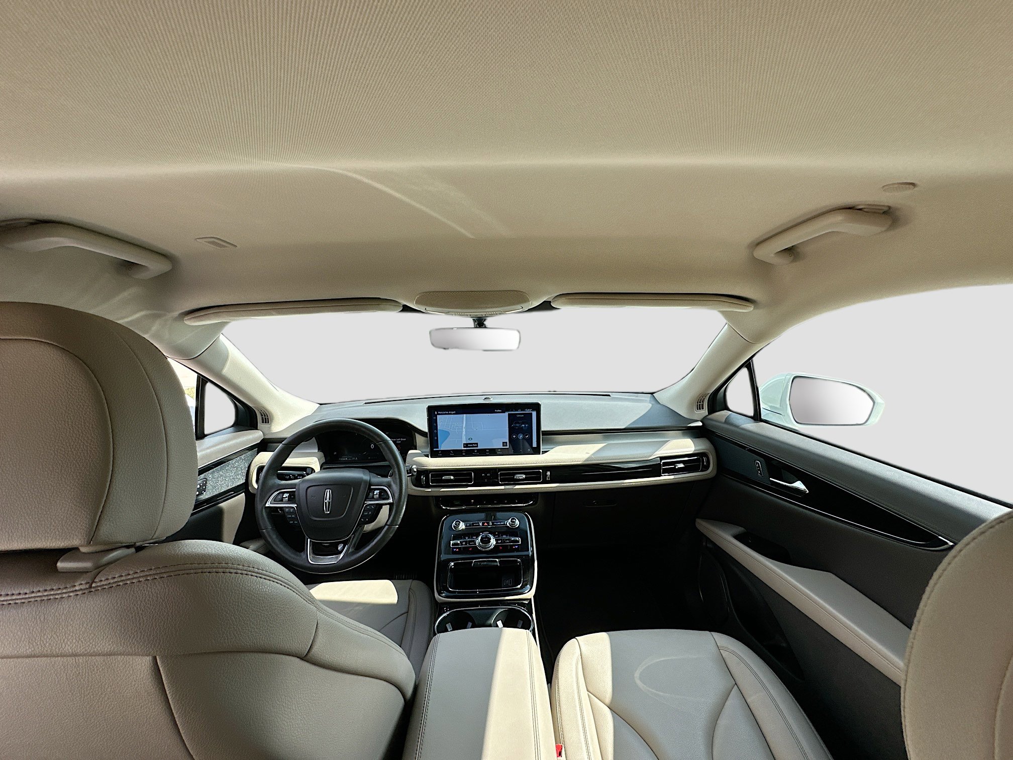 Used 2022 Lincoln Nautilus FWD w/ Premium Package image 22