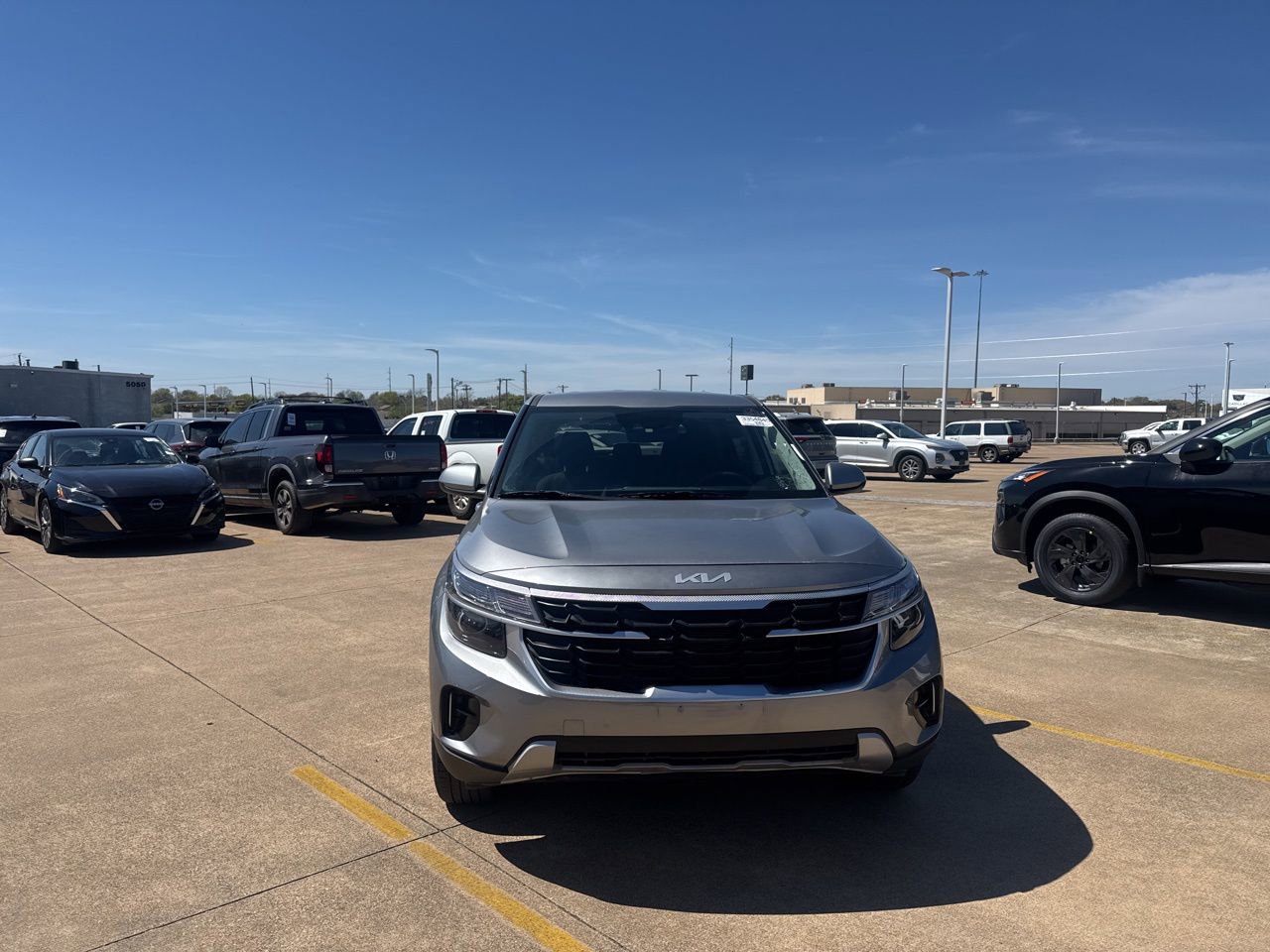 Used 2026 Kia Seltos LX image 4