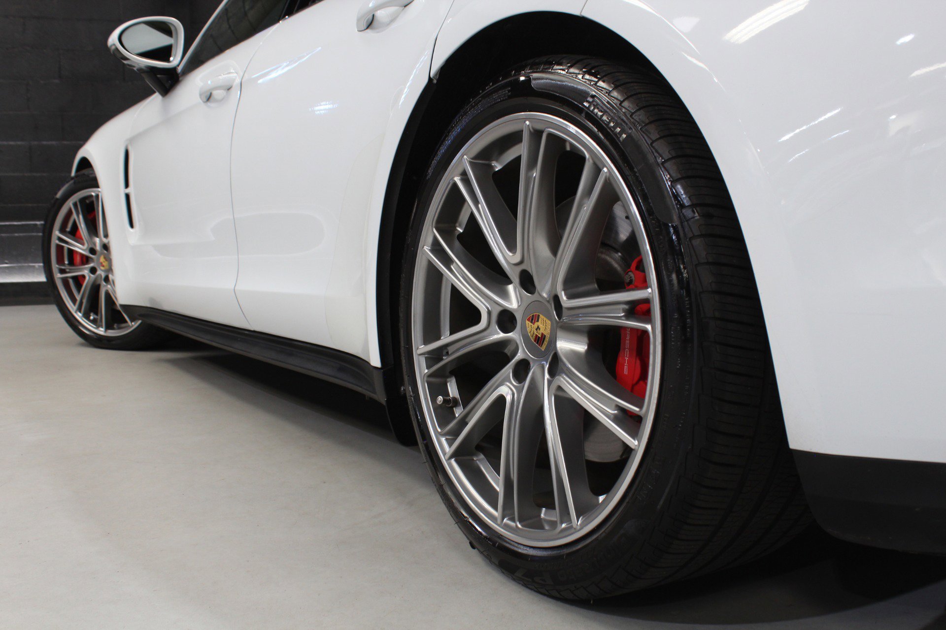 Used 2018 Porsche Panamera Turbo AWD/4WD image 19