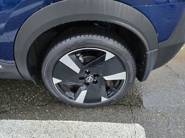 New 2026 Nissan Kicks SR w/ SR Premium Package image 11