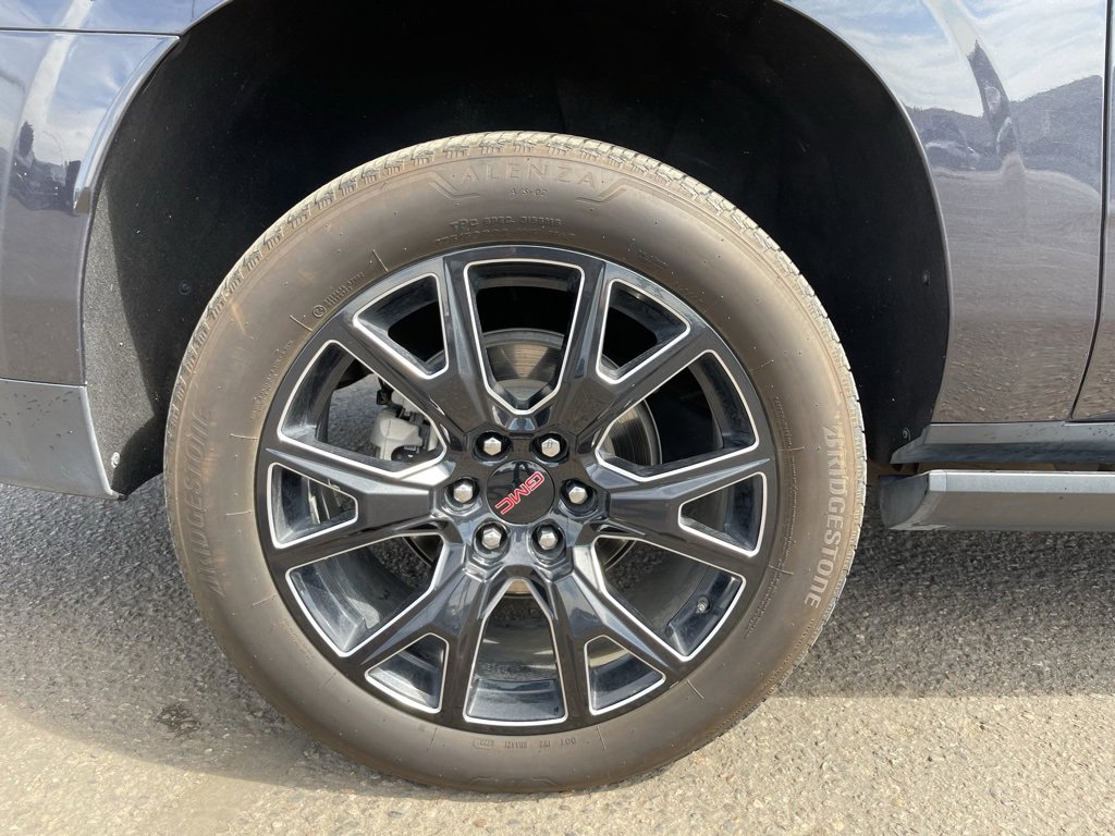 Used 2023 GMC Yukon XL Denali w/ Max Trailering Package image 17