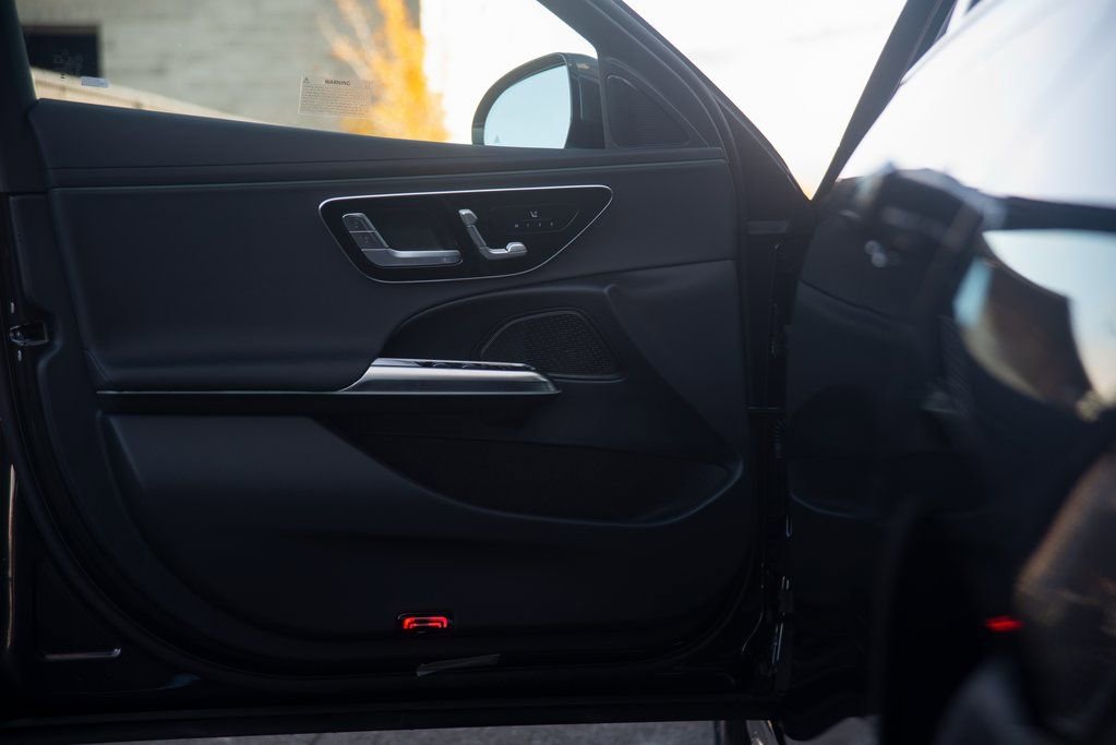 Certified 2025 Mercedes-Benz E 350 4MATIC Sedan image 19