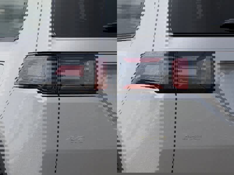 New 2026 Jeep Cherokee Laredo image 9