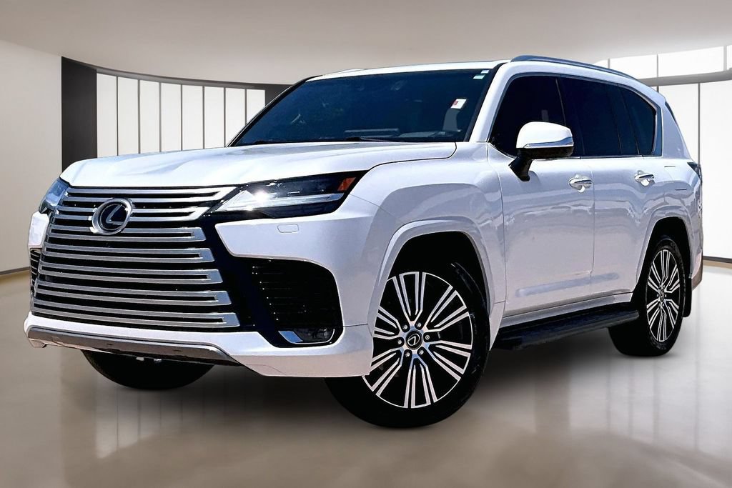 Used 2024 Lexus LX 600 4WD w/ Luxury Package image 1