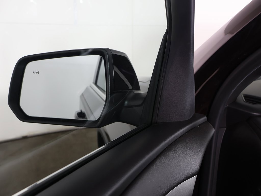 Used 2022 Chevrolet Traverse LT w/ LPO, Floor Liner Package image 38