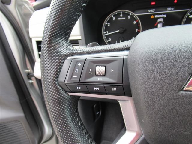 Used 2022 Mitsubishi Outlander SEL image 18