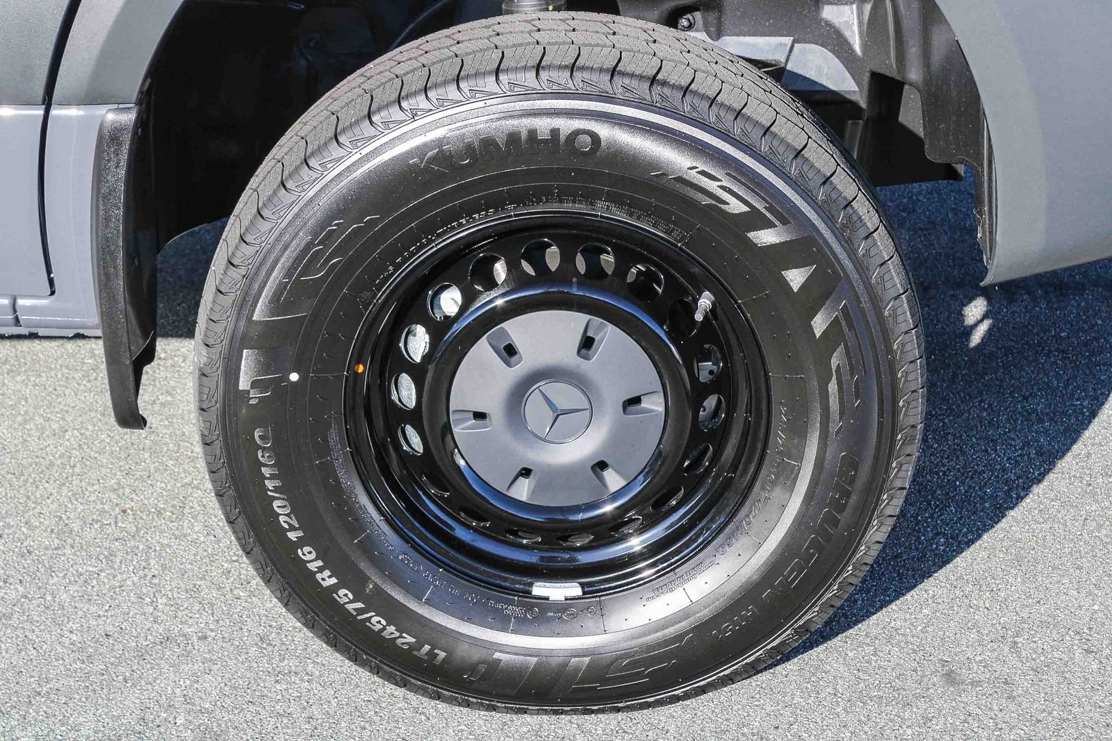 New 2026 Mercedes-Benz Sprinter 2500 image 11
