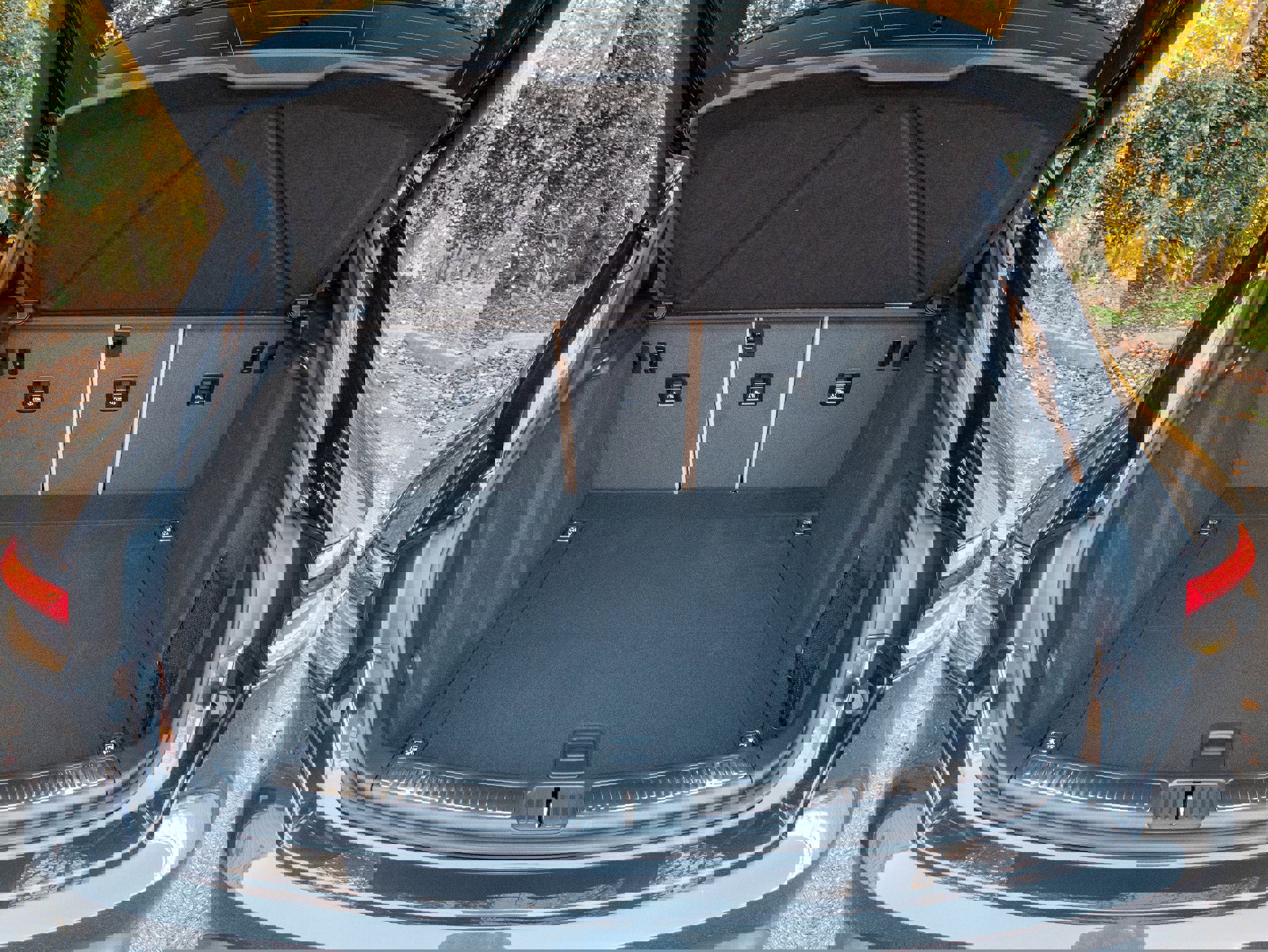 New 2026 Porsche Macan image 41