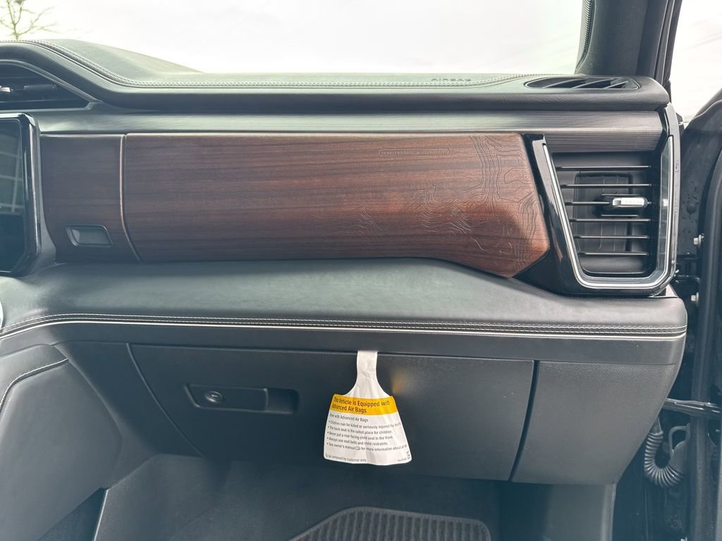 Used 2025 GMC Sierra 2500 Denali Ultimate image 22