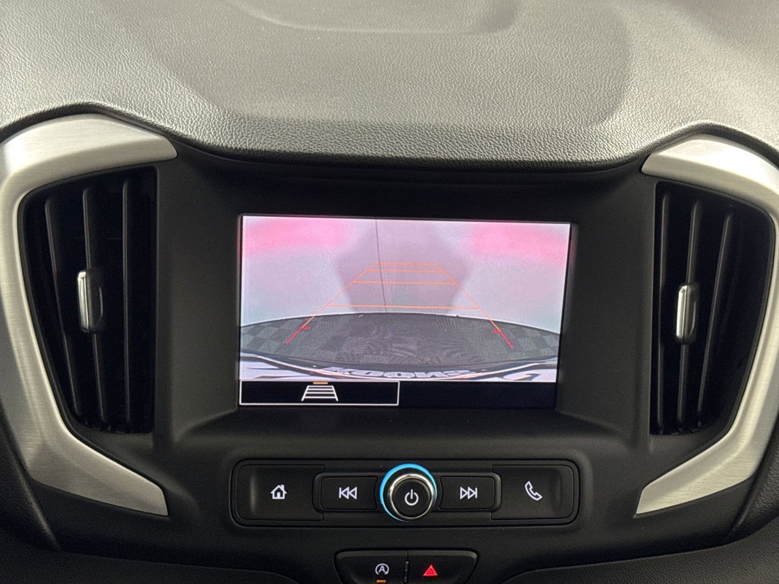 Used 2022 GMC Terrain SLE w/ Driver Convenience Package image 19