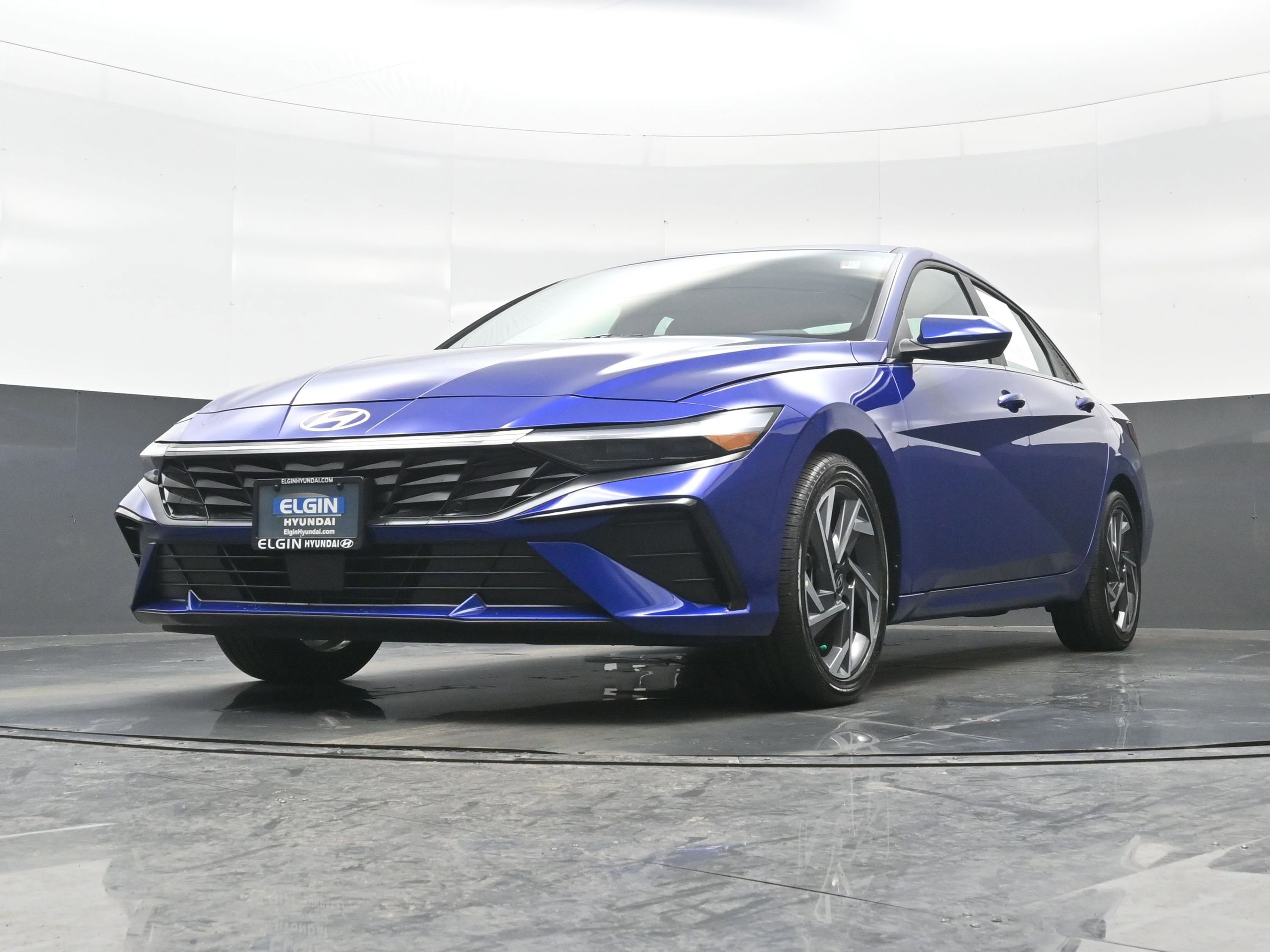 Certified 2025 Hyundai Elantra SEL image 26