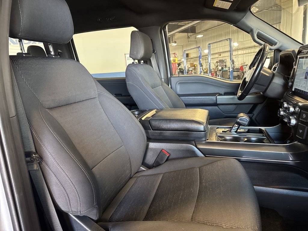 Used 2022 Ford F150 XLT w/ Equipment Group 302A High image 32