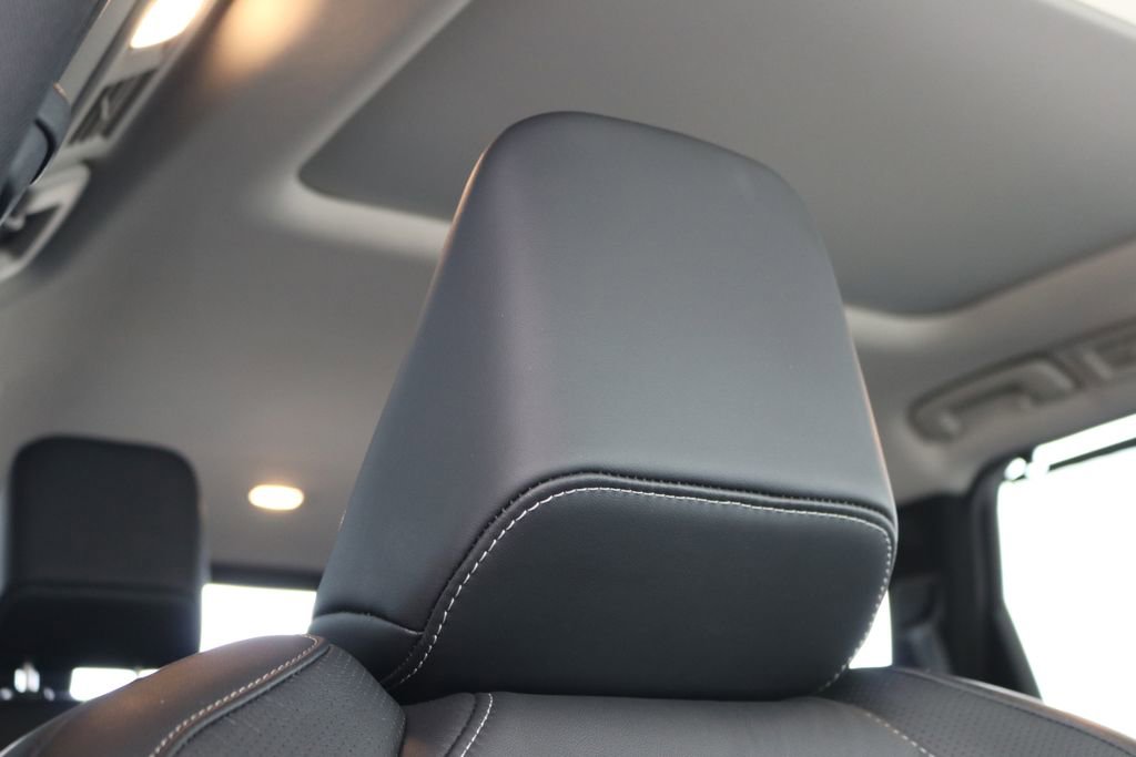 Certified 2025 INFINITI QX60 Luxe image 41