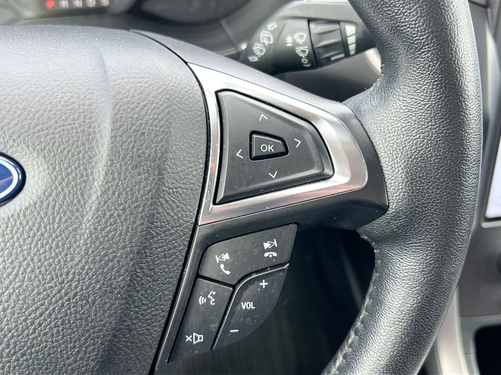 Used 2021 Ford Edge SEL w/ Convenience Package AWD/4WD image 24
