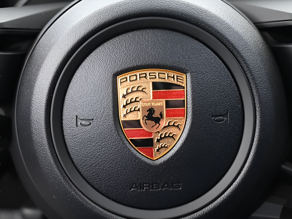 New 2026 Porsche Macan AWD/4WD image 20