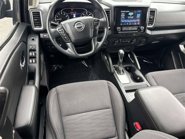Certified 2023 Nissan Frontier SV image 9