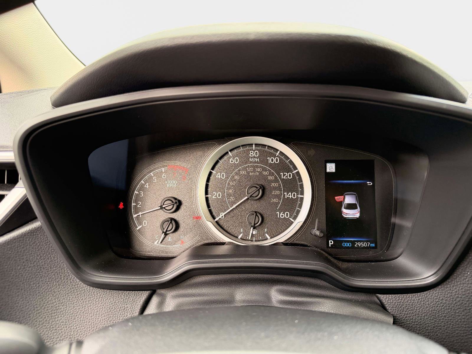 Used 2022 Toyota Corolla LE image 17