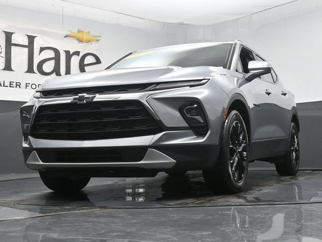 Used 2023 Chevrolet Blazer LT w/ LPO, Cargo Package FWD image 4