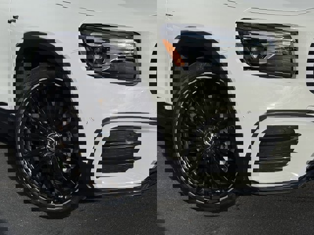 Used 2024 Mercedes-Benz GLB 35 AMG 4MATIC video 2