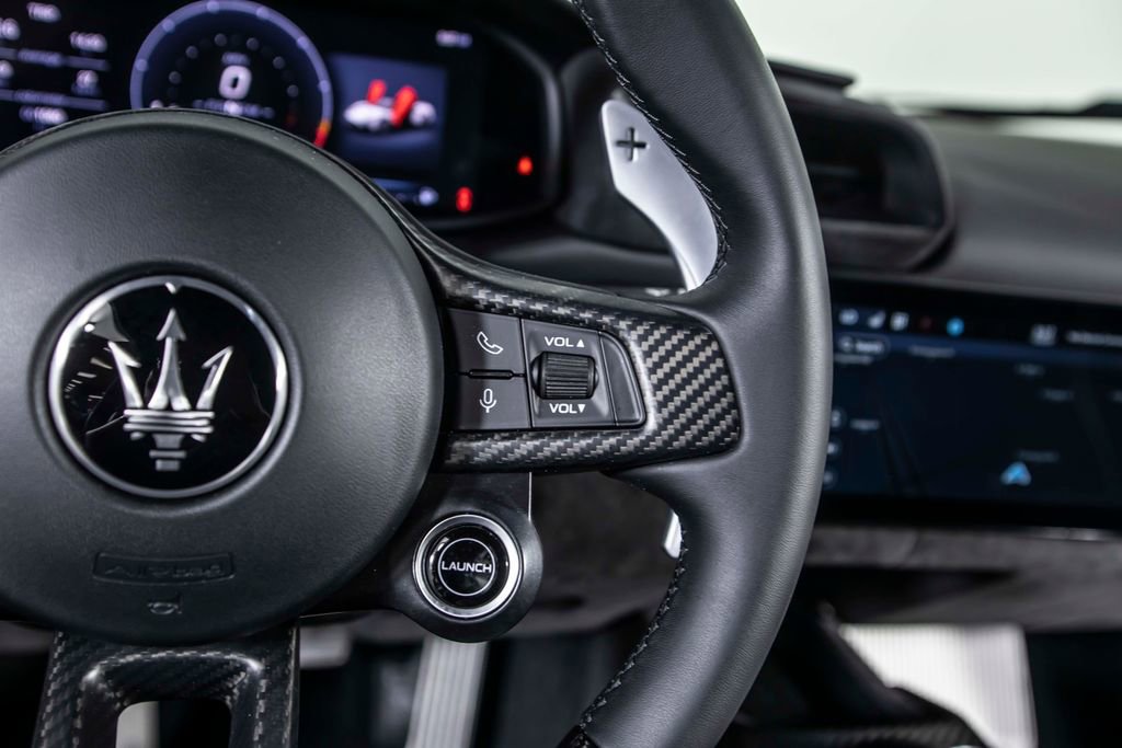 Used 2022 Maserati MC20 Coupe image 37