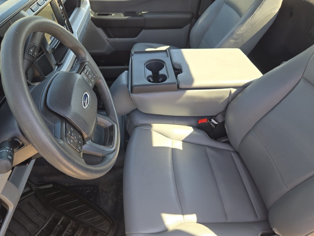 Used 2024 Ford F250 XL w/ 360-Degree Camera Package RWD image 16