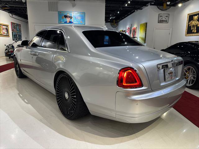 Used 2015 Rolls-Royce Ghost RWD image 5