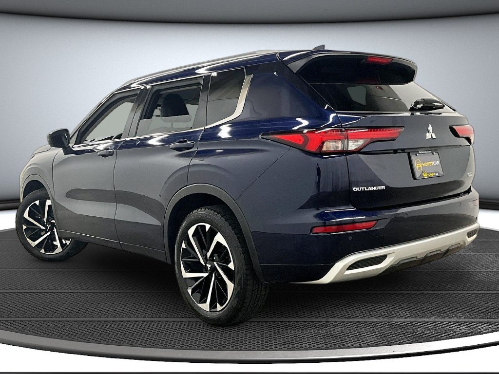 Used 2022 Mitsubishi Outlander SEL AWD/4WD image 4