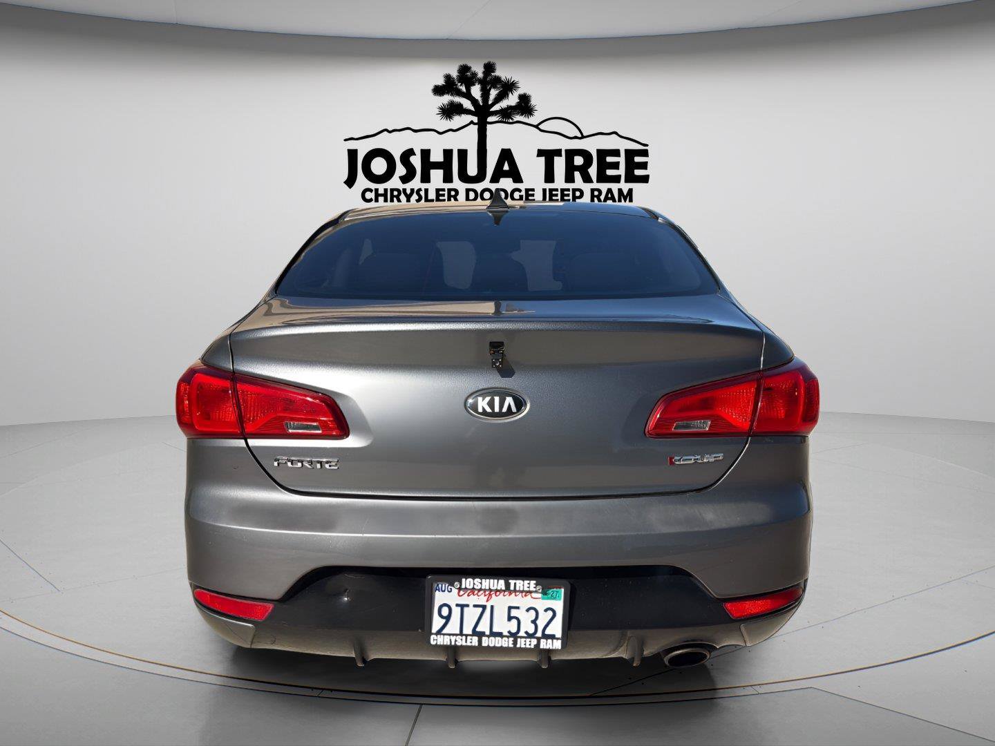 Used 2015 Kia Forte Koup EX FWD image 6