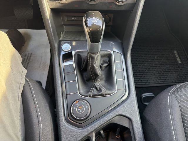 Used 2024 Volkswagen Tiguan S image 25