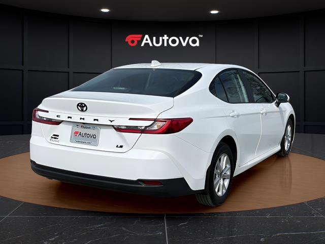 Used 2025 Toyota Camry LE AWD/4WD image 5