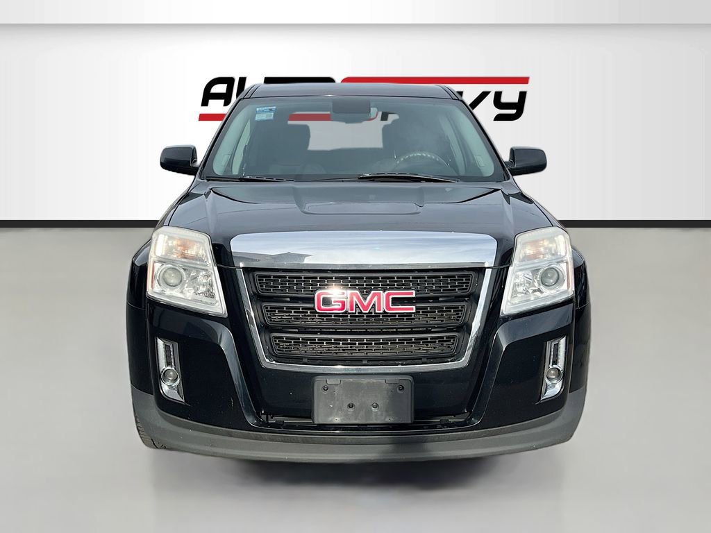Used 2015 GMC Terrain SLE image 2