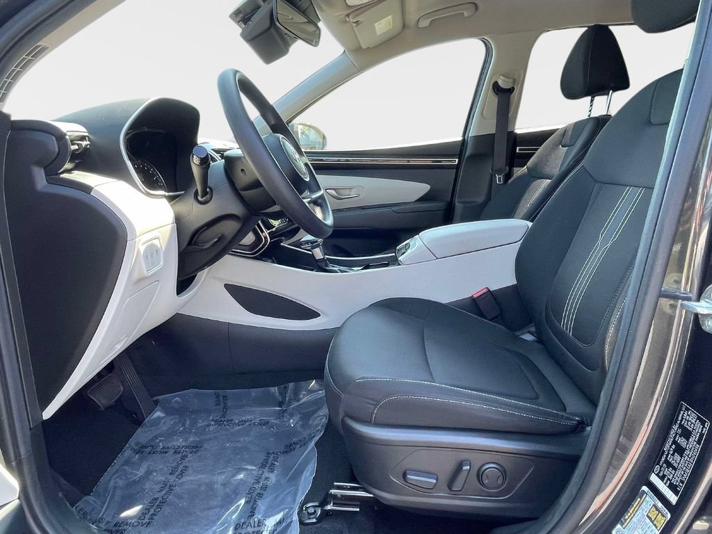 Used 2023 Hyundai Tucson SEL FWD image 16