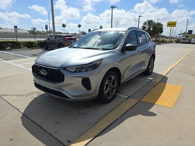 Used 2024 Ford Escape ST-Line image 8