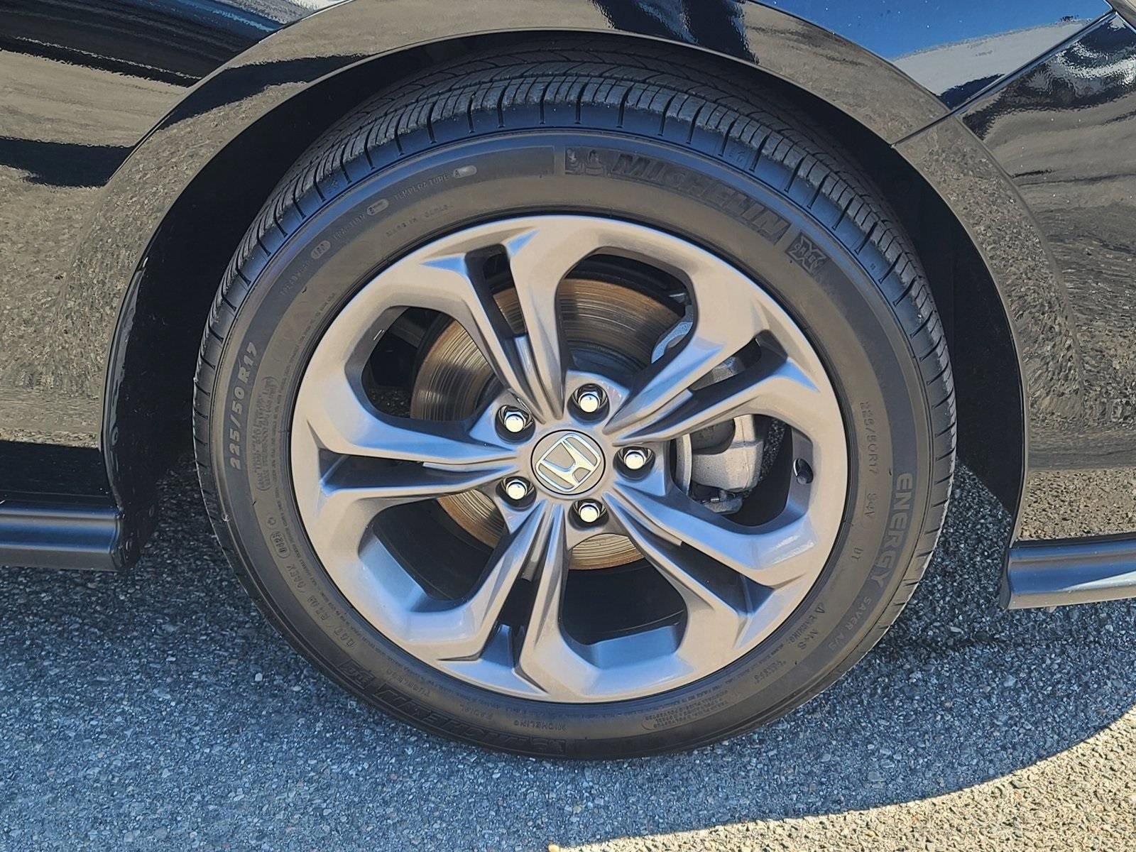 Used 2023 Honda Accord EX image 8