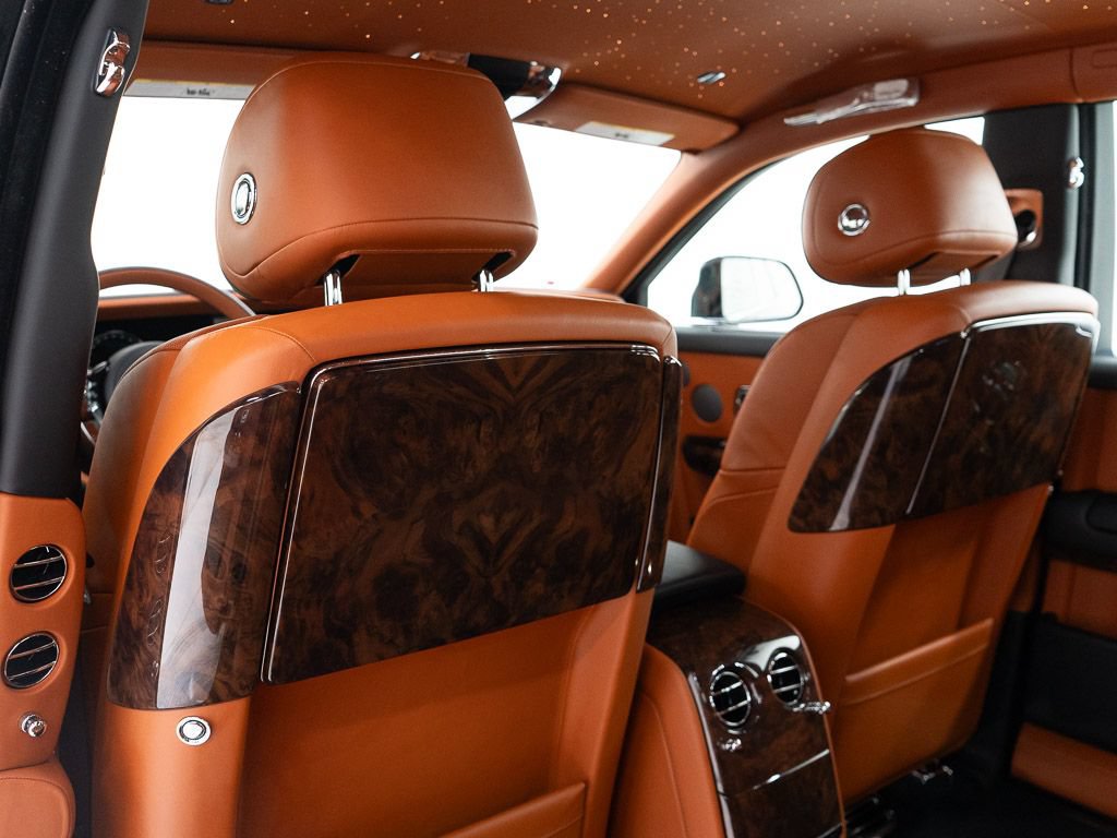 Certified 2023 Rolls-Royce Phantom Sedan RWD image 23
