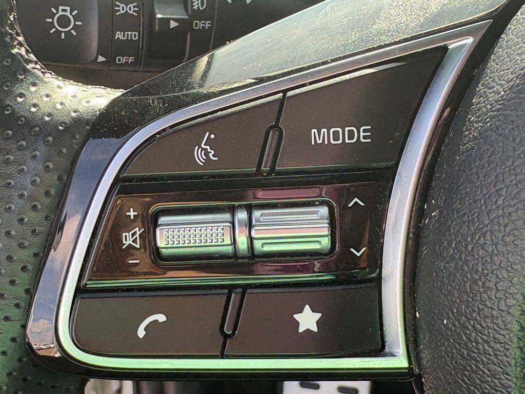 Certified 2024 Kia Forte GT-Line w/ GT-Line Premium Package image 22