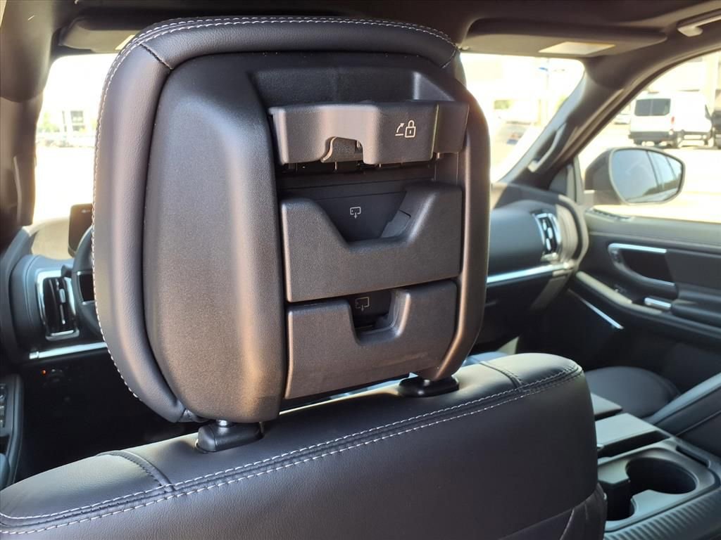New 2026 Ford Expedition Max Platinum w/ Stealth Appearance Package AWD/4WD image 28