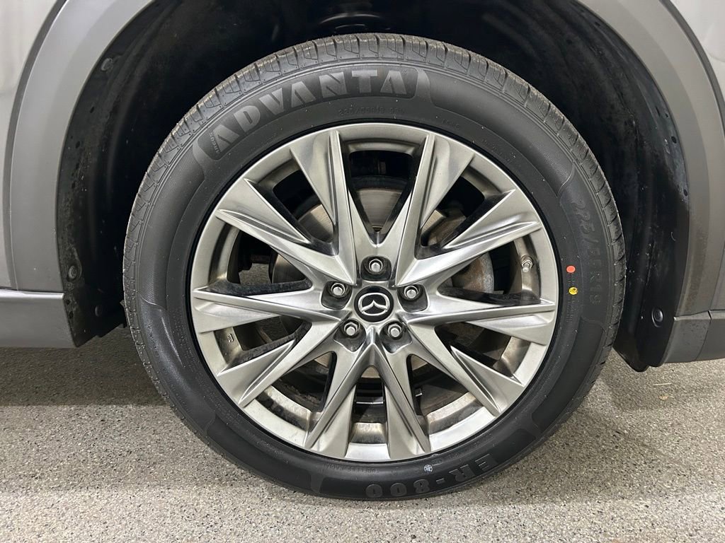 Used 2019 MAZDA CX-5 Signature image 11