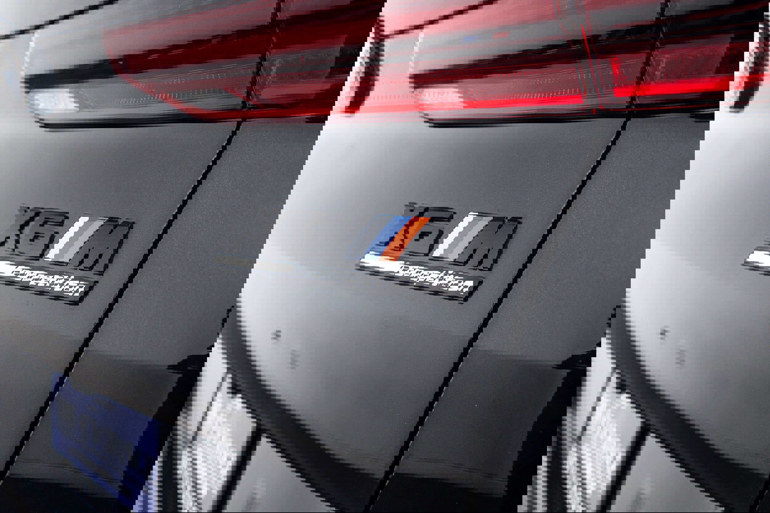 Used 2025 BMW X6 M Competition w/ Executive Package image 26