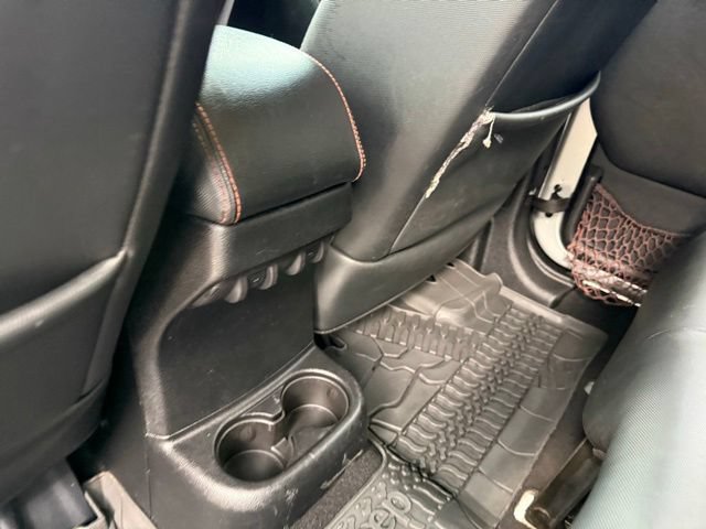 Used 2012 Jeep Wrangler Unlimited Sahara AWD/4WD image 65