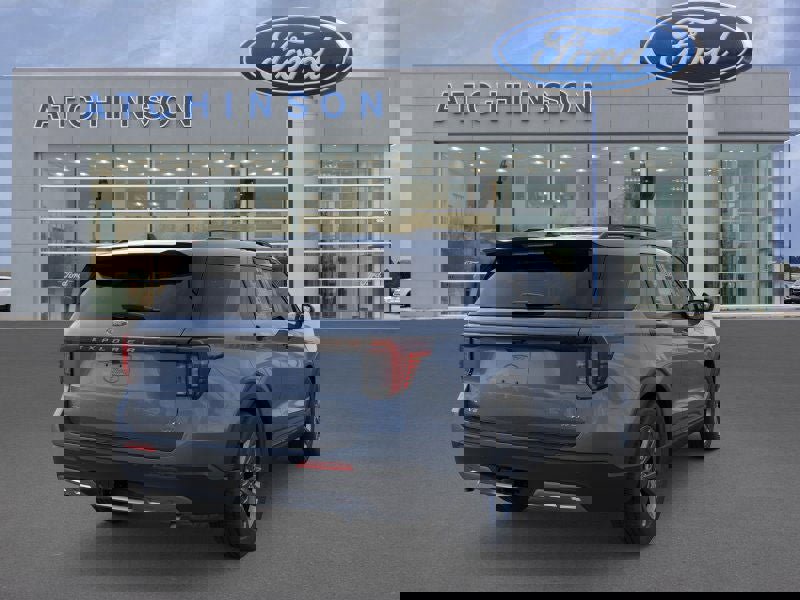 Used 2026 Ford Explorer Active w/ Active Comfort Package AWD/4WD image 8