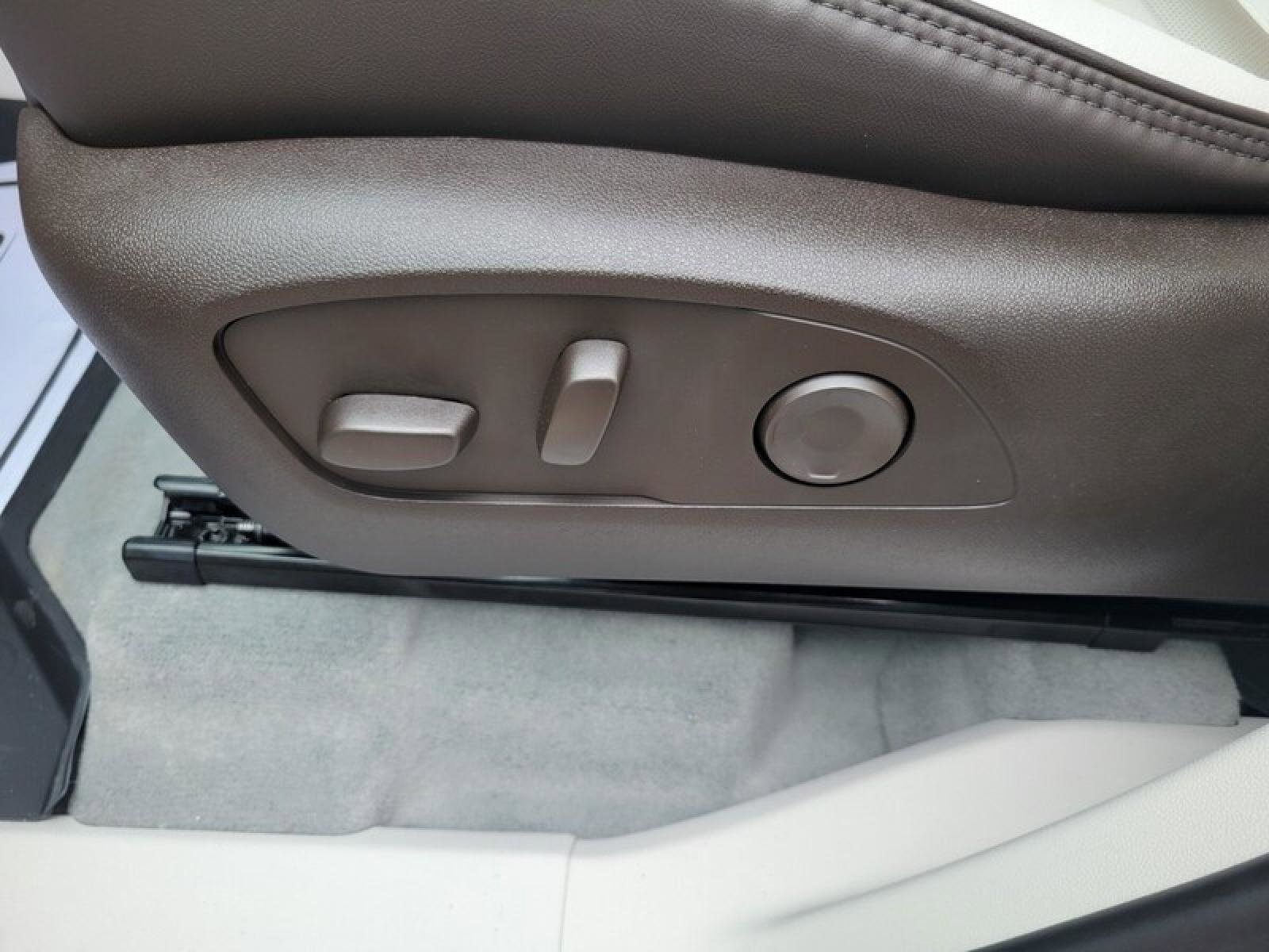 New 2026 GMC Acadia Denali w/ Super Cruise Package image 26