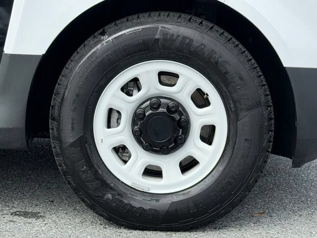 Used 2024 Chevrolet Brightdrop 600 w/ Commercial Equipment Package AWD/4WD image 16