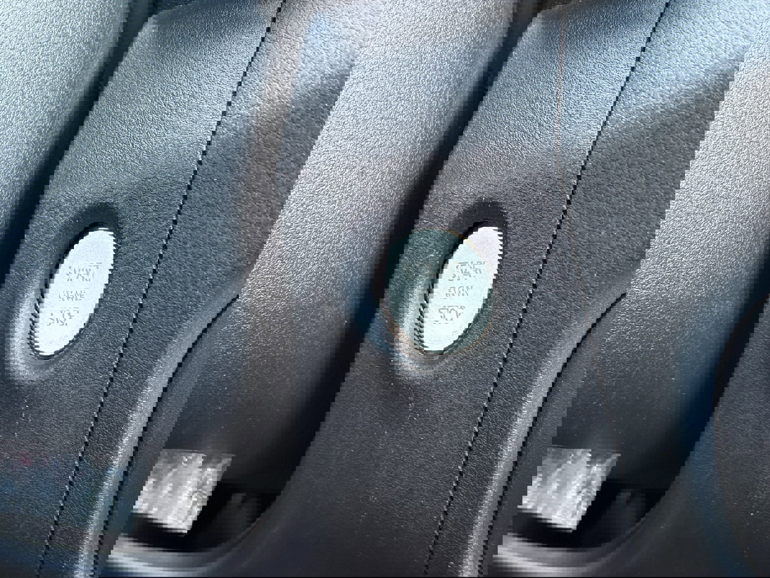 Used 2022 Nissan Frontier S w/ Technology Package image 18