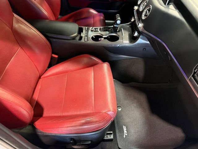 Used 2019 Kia Stinger GT1 image 29