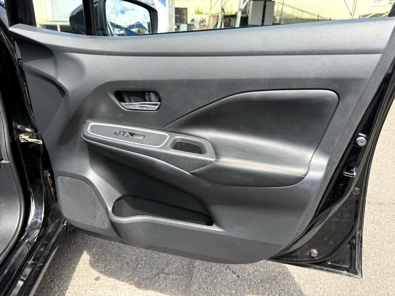 Used 2021 Nissan Versa SR image 14