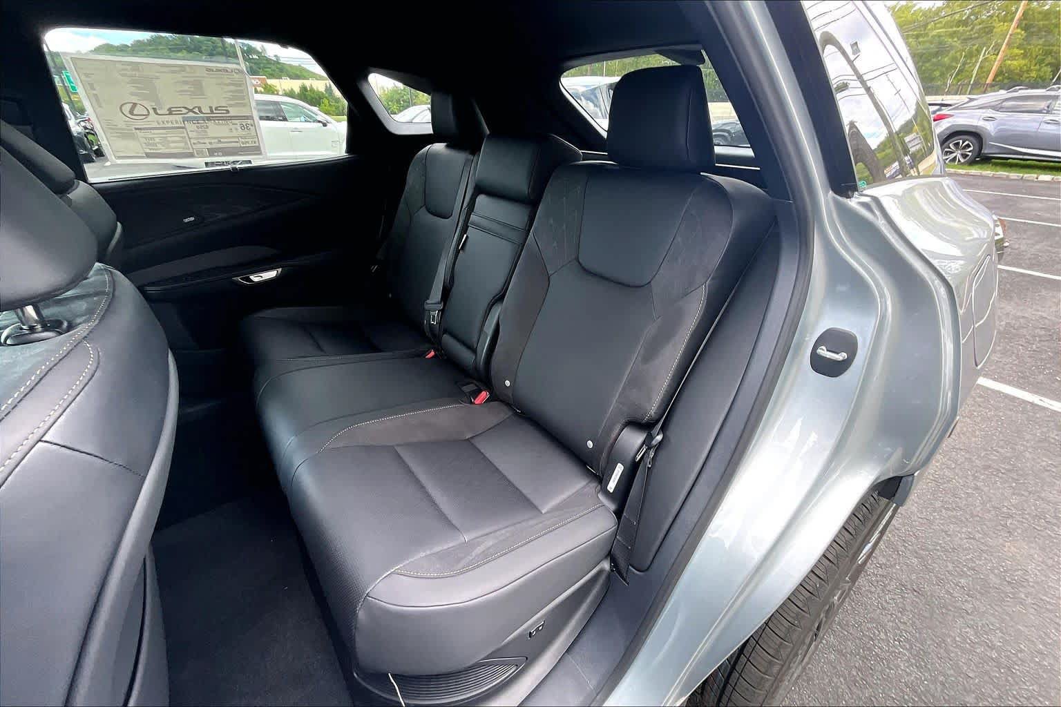 New 2026 Lexus RX 350 w/ Convenience Package AWD/4WD image 10