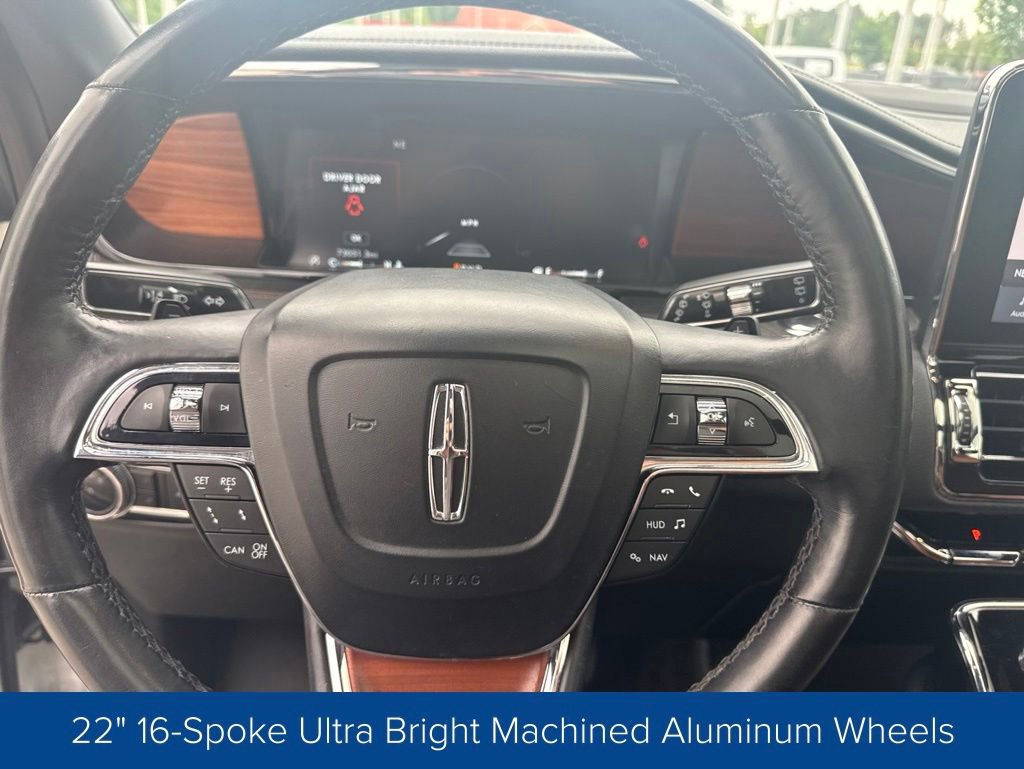 Used 2020 Lincoln Navigator Reserve w/ Luxury Package AWD/4WD image 13